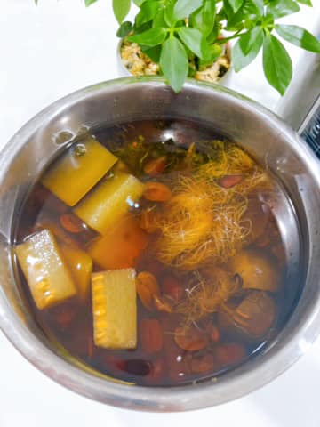 Bộ phận bỏ đi này lại là vị thuốc quý, đem nấu với bí đao thành nước giải nhiệt, vừa ngon vừa bổ- Ảnh 5. Bộ phận bỏ đi này lại là vị thuốc quý, đem nấu với bí đao thành nước giải nhiệt, vừa ngon vừa bổ- Ảnh 5.