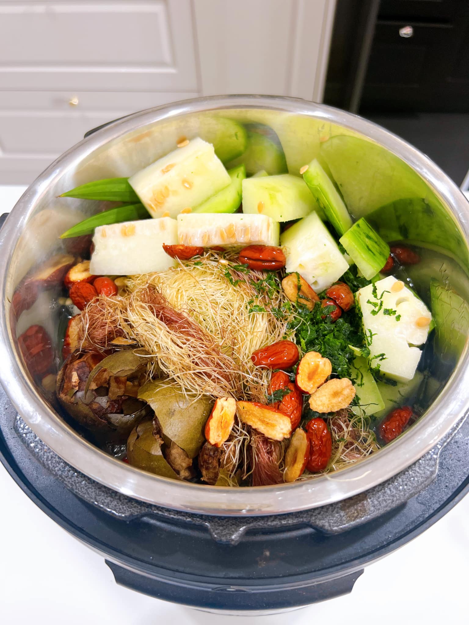Bộ phận bỏ đi này lại là vị thuốc quý, đem nấu với bí đao thành nước giải nhiệt, vừa ngon vừa bổ- Ảnh 4. Bộ phận bỏ đi này lại là vị thuốc quý, đem nấu với bí đao thành nước giải nhiệt, vừa ngon vừa bổ- Ảnh 4.