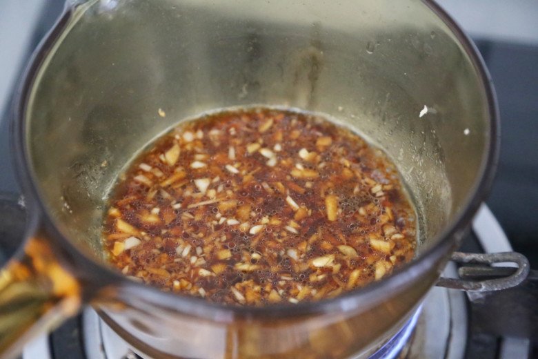 Loại rau bán đầy chợ giá 30 nghìn đồng/kg, giàu vitamin, ít calo tốt cho giảm cân, mang trộn cực ngon- Ảnh 6.