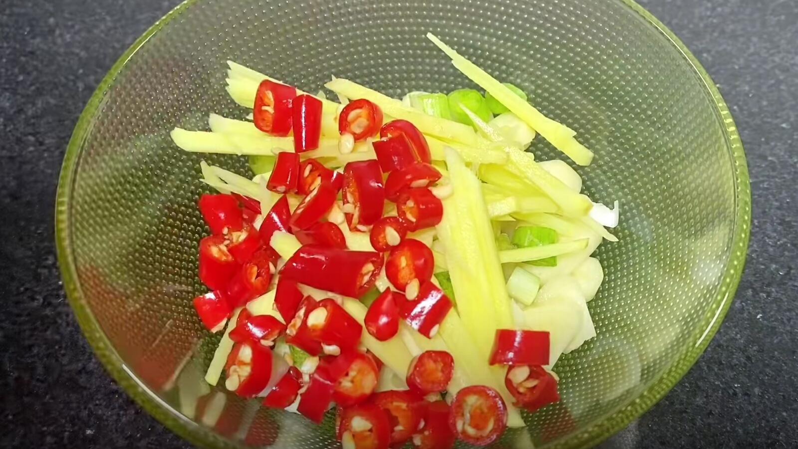 Loại thịt "nhân sâm nước", tăng cường sinh lực đàn ông nên ăn nhiều trong mùa hè, làm muối tiêu ngon tuyệt- Ảnh 7. Loại thịt "nhân sâm nước", tăng cường sinh lực đàn ông nên ăn nhiều trong mùa hè, làm muối tiêu ngon tuyệt- Ảnh 7.