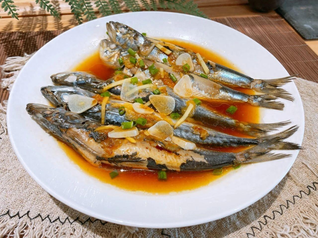 Loại cá giàu protein, axit béo, thúc đẩy sự phát triển của não bộ, 10 phút là có món ngon- Ảnh 1.