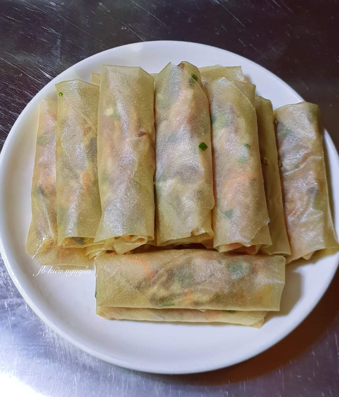 Để làm nem rán giòn rụm, thơm phức, đừng bỏ qua bước quan trọng này- Ảnh 6.