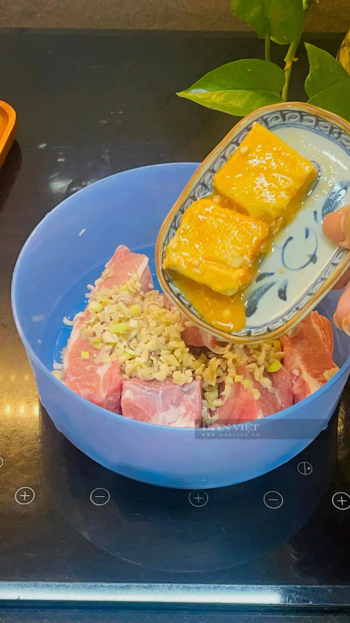 Loại thực phẩm có vitamin B2, B12 gấp 6 – 7 lần đậu hũ, đem làm gia vị ướp sườn nướng cực ngon- Ảnh 5.