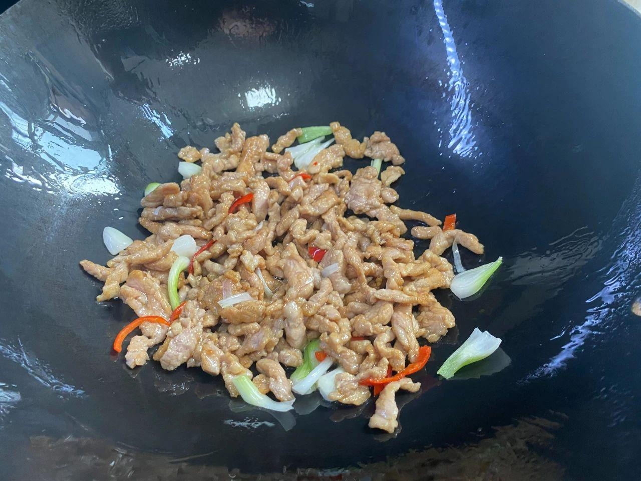 Loại rau chứa penicillin tự nhiên, chống lại virus, tươi ngon, bổ dưỡng, xào thịt thơm giòn sừn sựt- Ảnh 9.