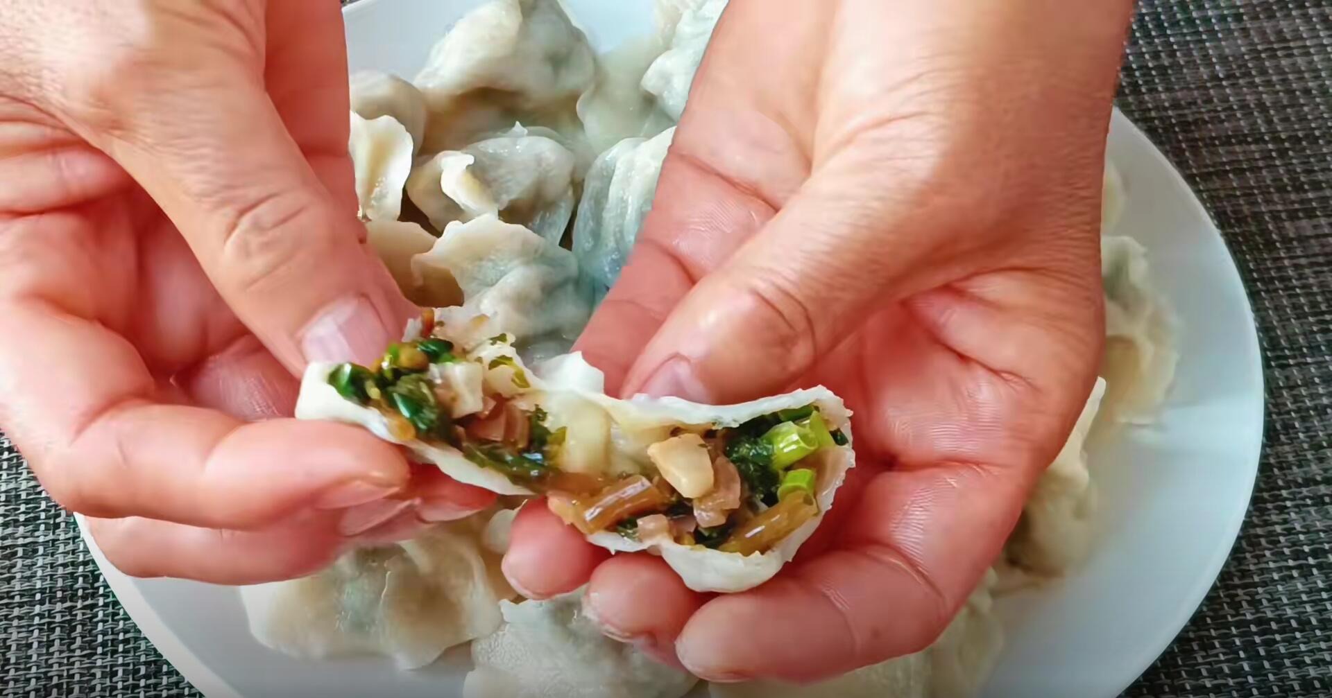 Loại rau dại "trường thọ", ăn nhiều giải độc, cải thiện thị lực, hạ đường huyết, làm bánh, trộn nộm rất ngon- Ảnh 14.