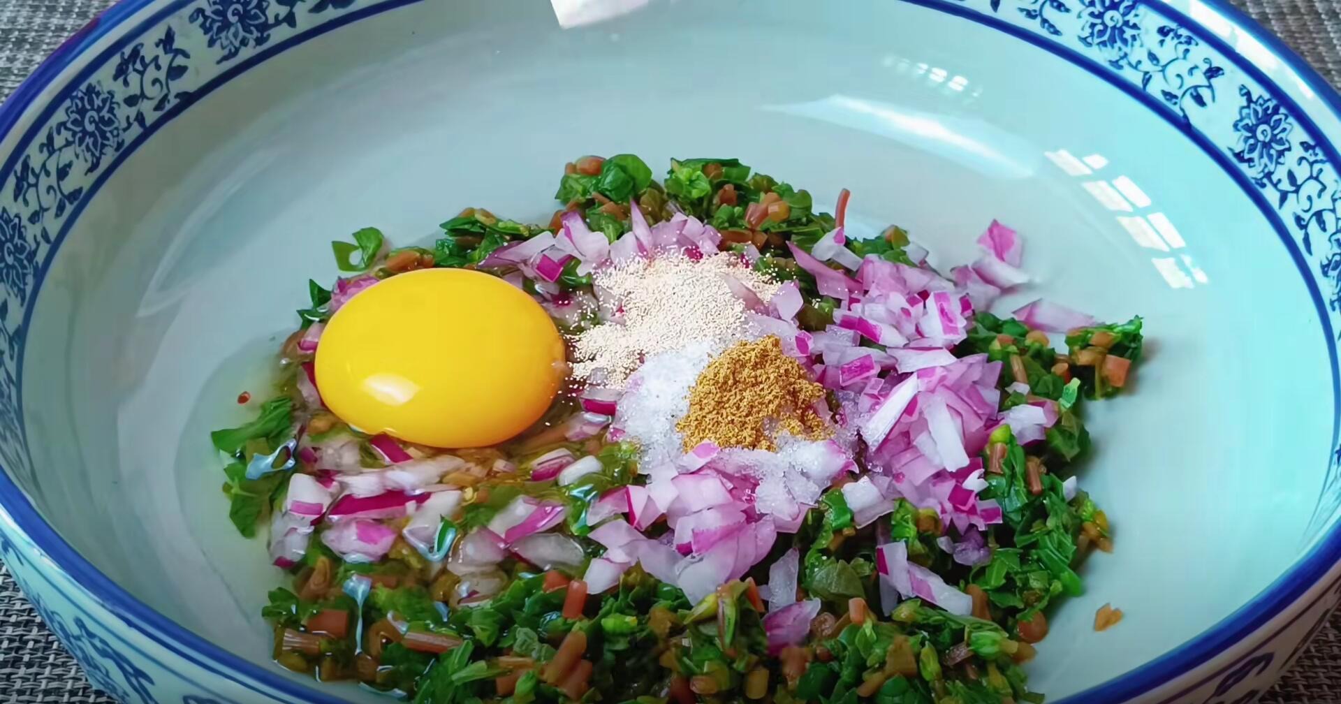 Loại rau dại "trường thọ", ăn nhiều giải độc, cải thiện thị lực, hạ đường huyết, làm bánh, trộn nộm rất ngon- Ảnh 19.