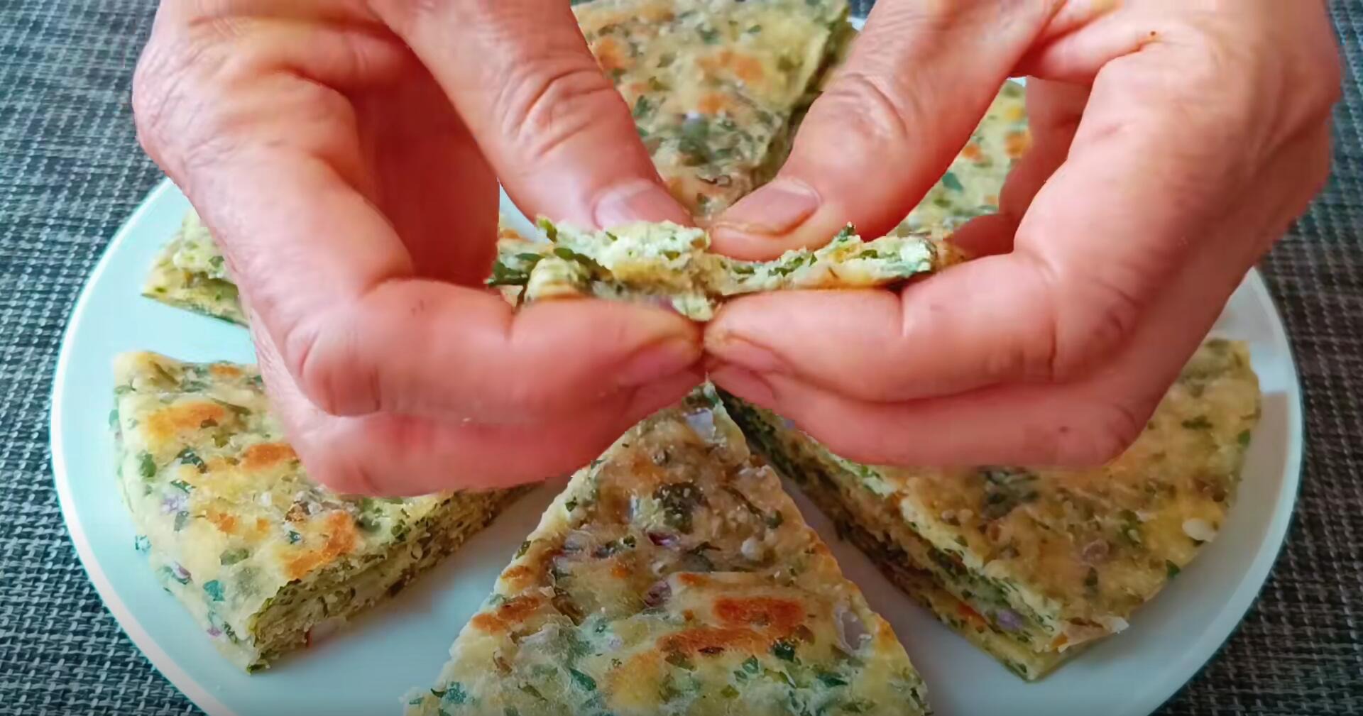 Loại rau dại "trường thọ", ăn nhiều giải độc, cải thiện thị lực, hạ đường huyết, làm bánh, trộn nộm rất ngon- Ảnh 26.