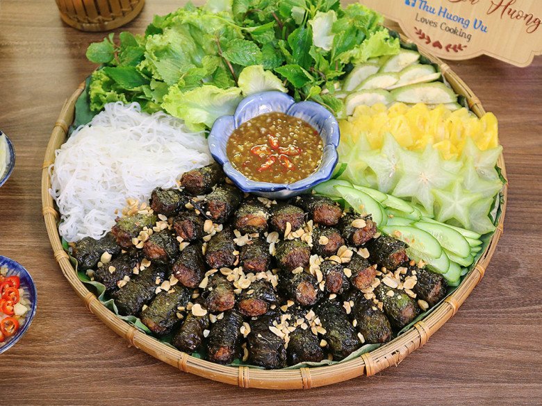 Cách làm chả bò lá lốt nướng ăn kèm bún siêu ngon, thanh mát cho ngày hè- Ảnh 7. Cách làm chả bò lá lốt nướng ăn kèm bún siêu ngon, thanh mát cho ngày hè- Ảnh 7.