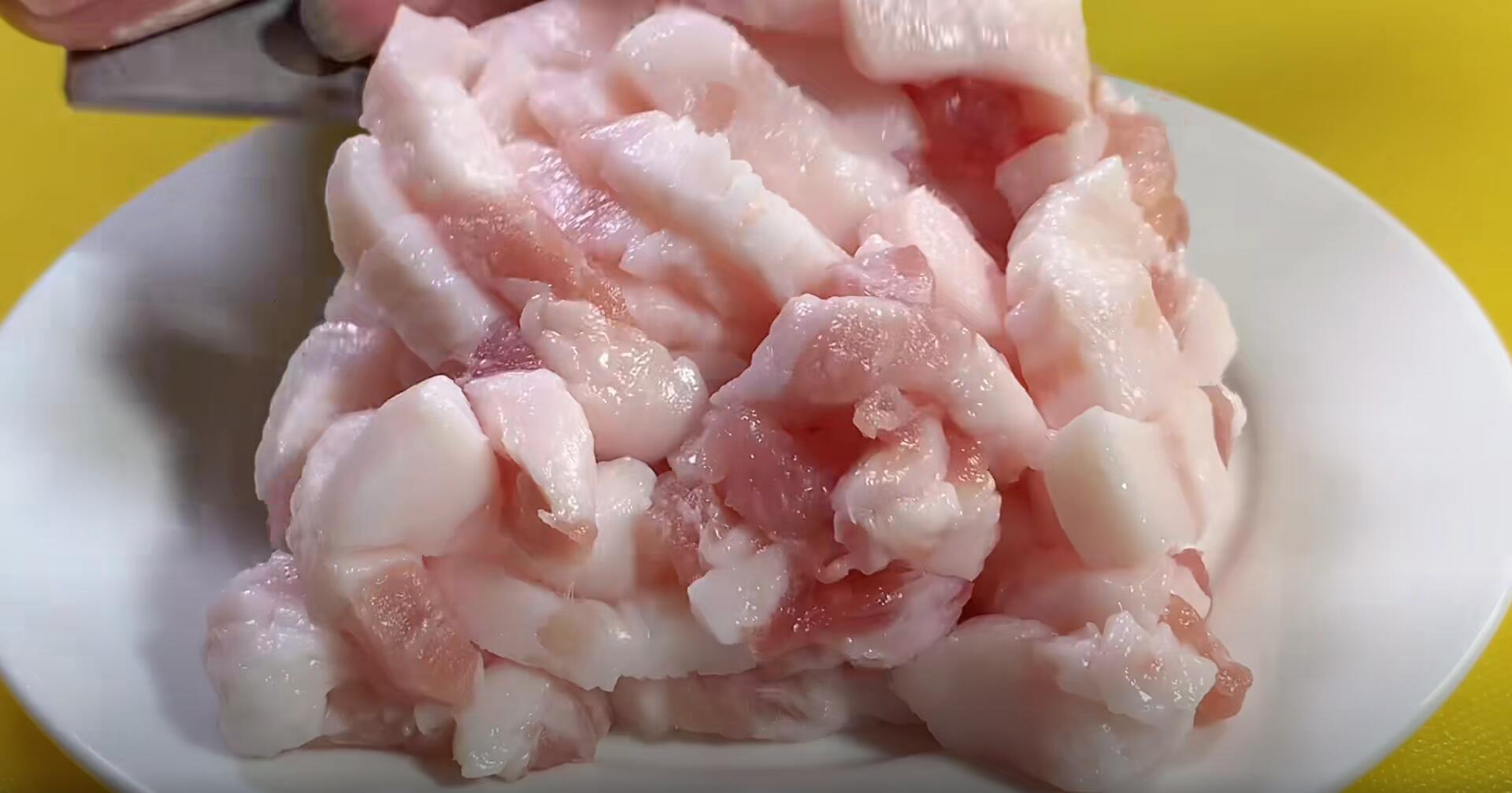 Loại rau giá rẻ bán đầy chợ, giúp thanh nhiệt, hạ đường huyết, xào thịt cực thơm- Ảnh 5.