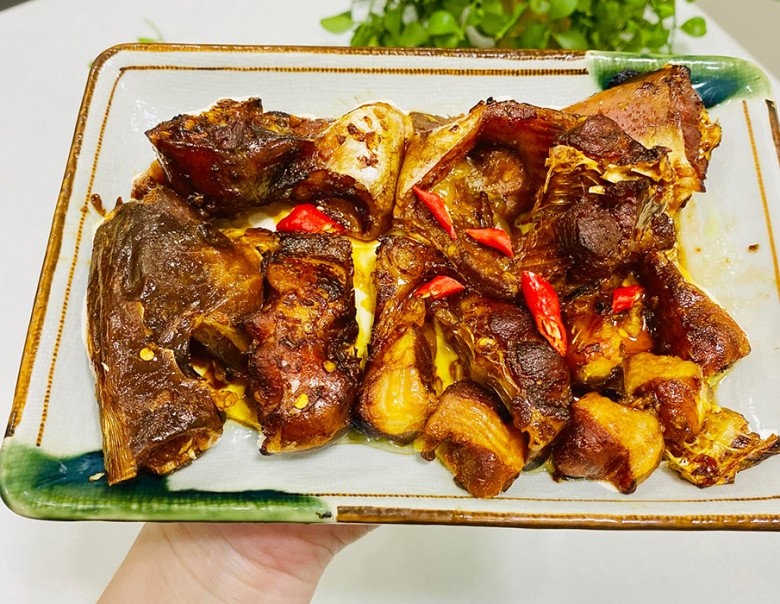 Kho cá hú theo cách này, cá mềm rục xương, thơm phức, đậm đà, ăn trôi cả nổi cơm- Ảnh 4. Kho cá hú theo cách này, cá mềm rục xương, thơm phức, đậm đà, ăn trôi cả nổi cơm- Ảnh 4.