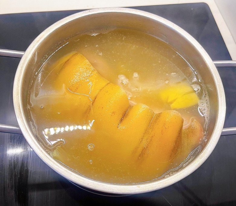 Muốn luộc thịt bê mềm thơm, ngon ngọt, nhất định không được quên thìa gia vị này- Ảnh 5.