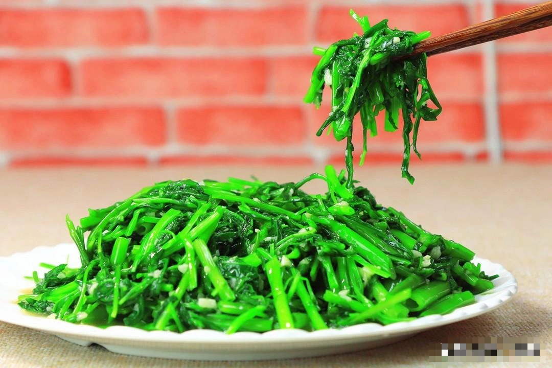 Xào rau muống đừng chỉ chần nước, thêm bước này rau xanh mơn mởn, giòn ngọt- Ảnh 10.