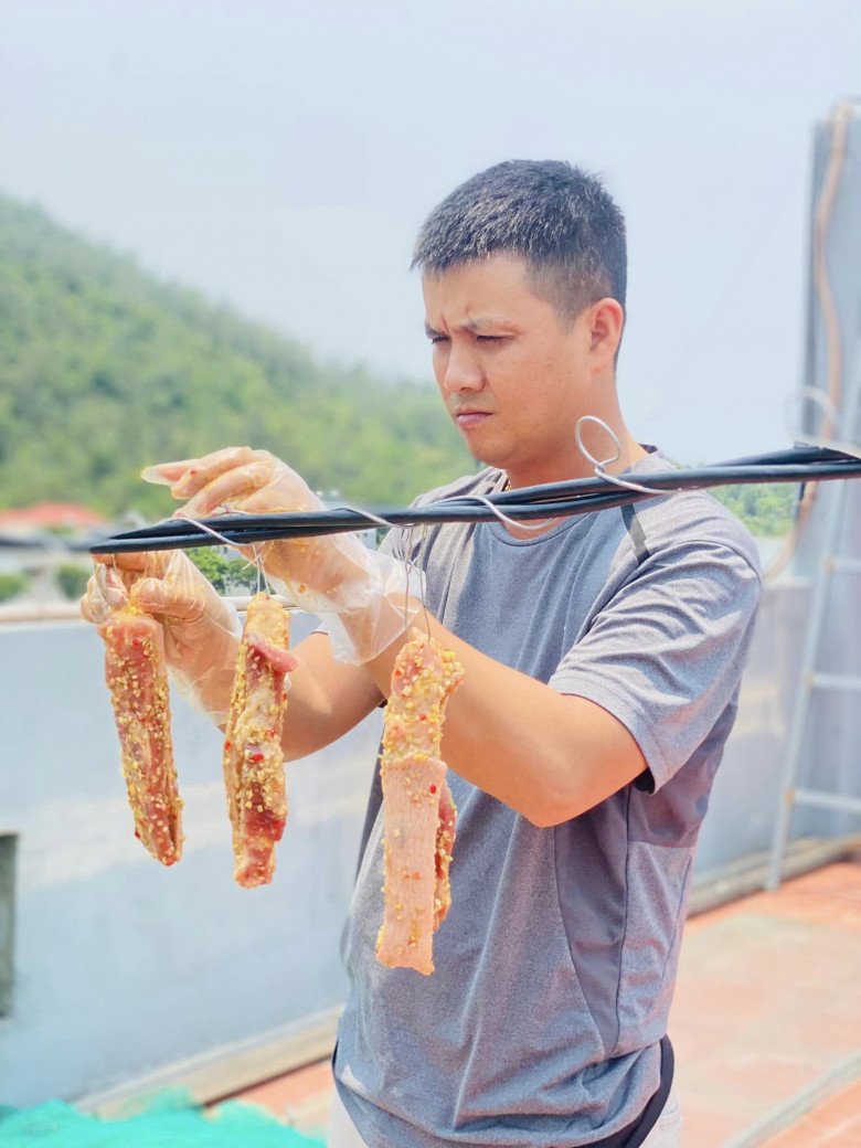 Cách làm thịt ba chỉ một nắng thơm ngon, dễ ăn cho những ngày oi nóng của mẹ đảm Đà Nẵng- Ảnh 4. Cách làm thịt ba chỉ một nắng thơm ngon, dễ ăn cho những ngày oi nóng của mẹ đảm Đà Nẵng- Ảnh 4.