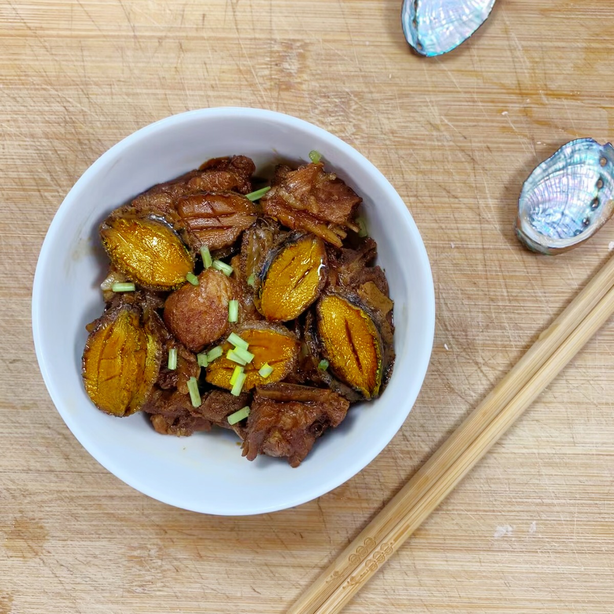 Loại thịt giá trị như vàng, dưỡng tim mạch, giữ xương chắc khỏe, ức chế tế bào ung thư, om sườn rất ngon- Ảnh 2.