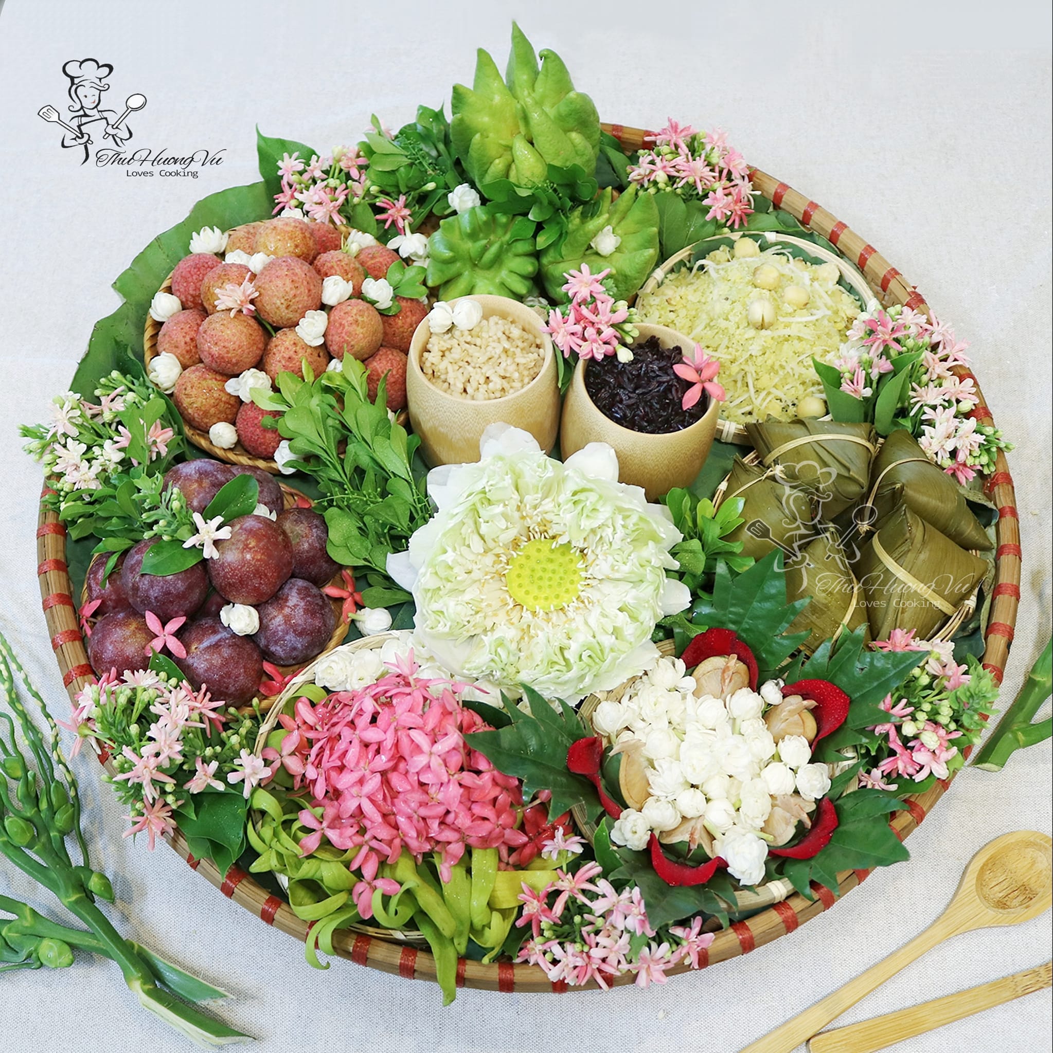 Tết Đoan Ngọ nên cúng gì để cầu được ước thấy, mong gia đình bình an, may mắn?- Ảnh 2.