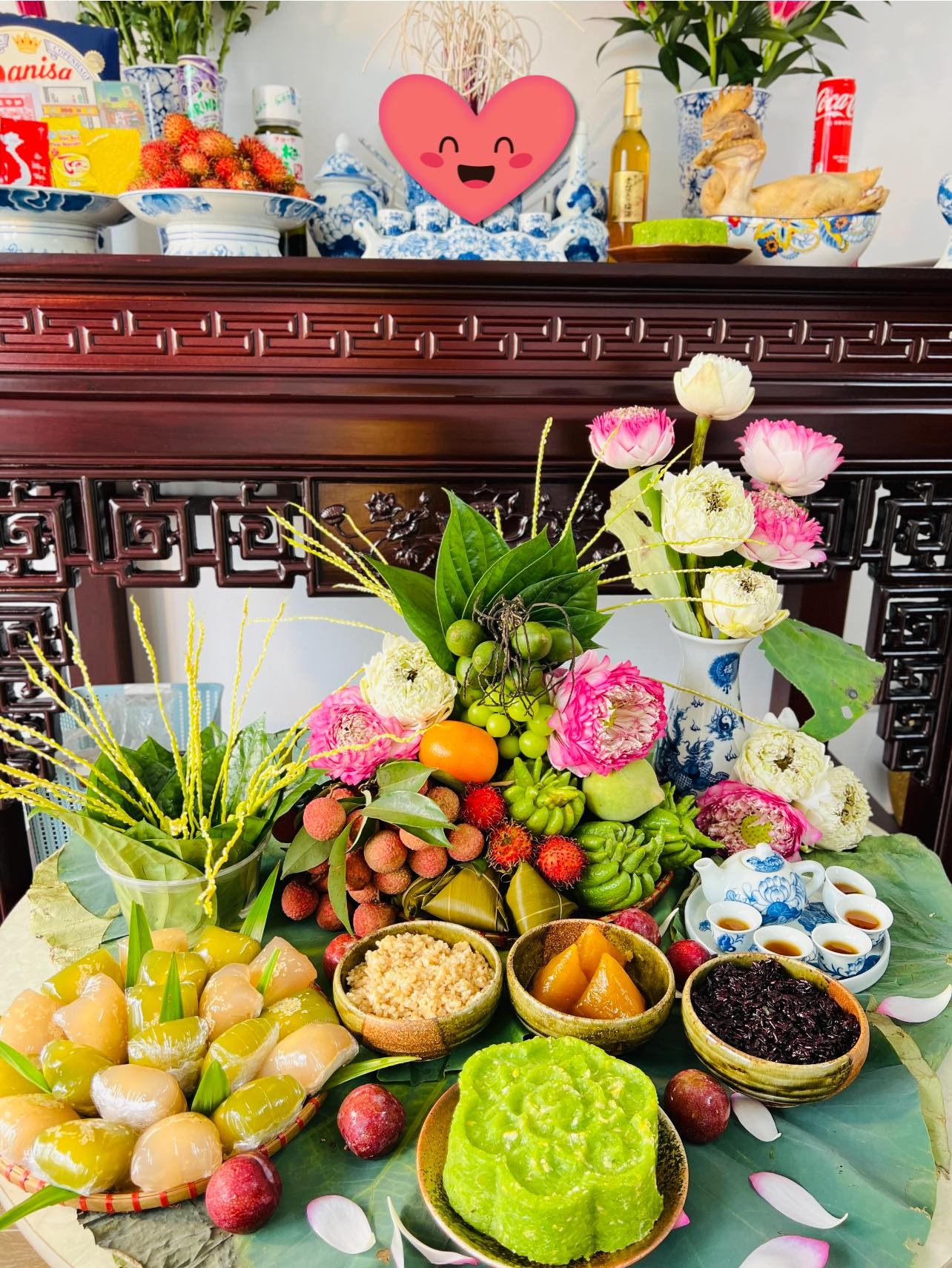 Văn khấn Tết Đoan Ngọ 2024 chuẩn, đầy đủ nhất, tỏ lòng thành đến tổ tiên- Ảnh 2.