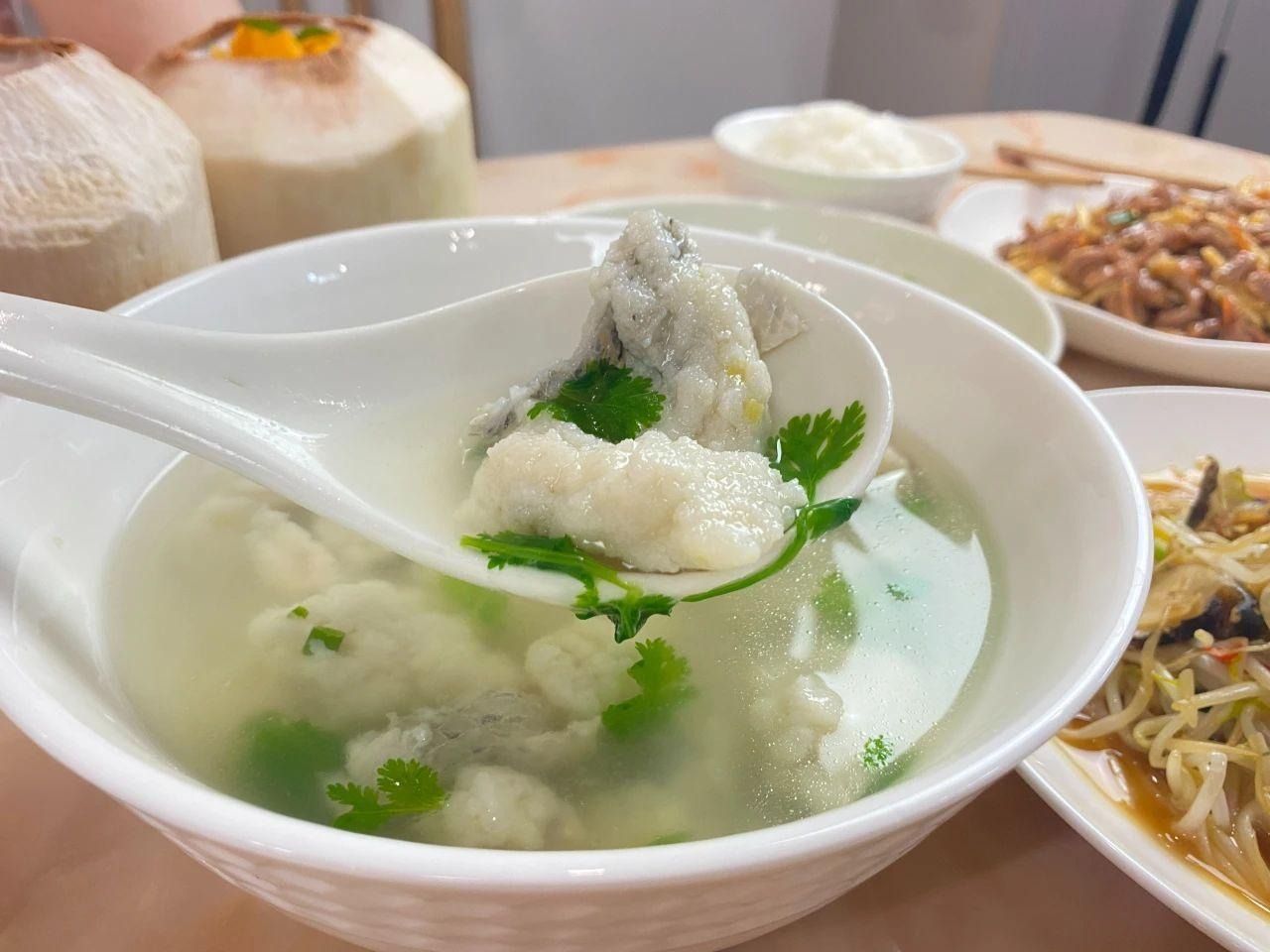 Loại cá "vô địch bổ não", DHA nhiều gấp 5 lần quả óc chó, 8 lần tôm, làm canh chả viên thơm phức- Ảnh 2.