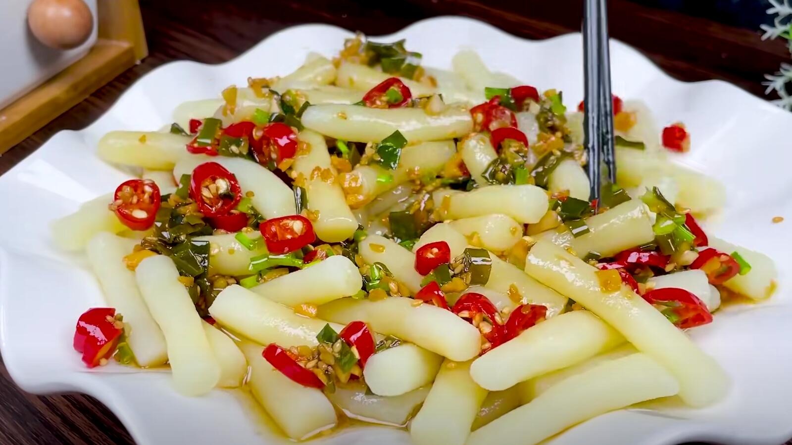 Ăn 10 quả táo không bằng 1 củ này, giàu vitamin C, chống lão hóa, giúp chân chắc khỏe, thư giãn dạ dày- Ảnh 12.