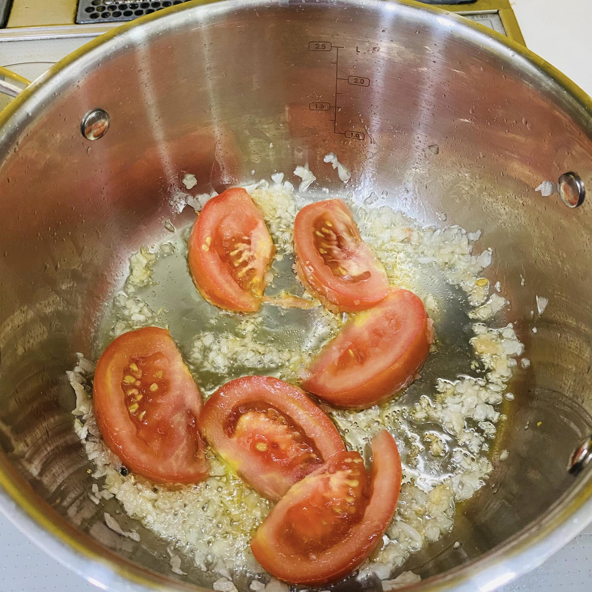Loại cá chứa nhiều selen, giúp giảm cholesterol, ngăn ngừa viêm cơ tim, đem nấu canh chua cực ngon- Ảnh 4. Loại cá chứa nhiều selen, giúp giảm cholesterol, ngăn ngừa viêm cơ tim, đem nấu canh chua cực ngon- Ảnh 4.