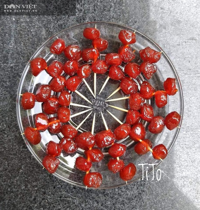 Bí quyết làm mứt chùm ruột chua ngọt, thơm ngon đẹp mắt (bài tết) - Ảnh 6. Bí quyết làm mứt chùm ruột chua ngọt, thơm ngon đẹp mắt (bài tết) - Ảnh 6.