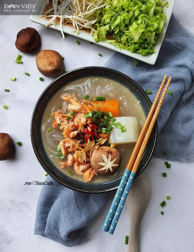 Đổi món cuối tuần với bánh canh ghẹ bột lọc - Ảnh 2. Đổi món cuối tuần với bánh canh ghẹ bột lọc - Ảnh 2.