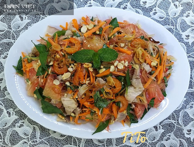 Gỏi bưởi tôm thịt - món ngon chống ngán hiệu quả sau Tết - Ảnh 1. Gỏi bưởi tôm thịt - món ngon chống ngán hiệu quả sau Tết - Ảnh 1.
