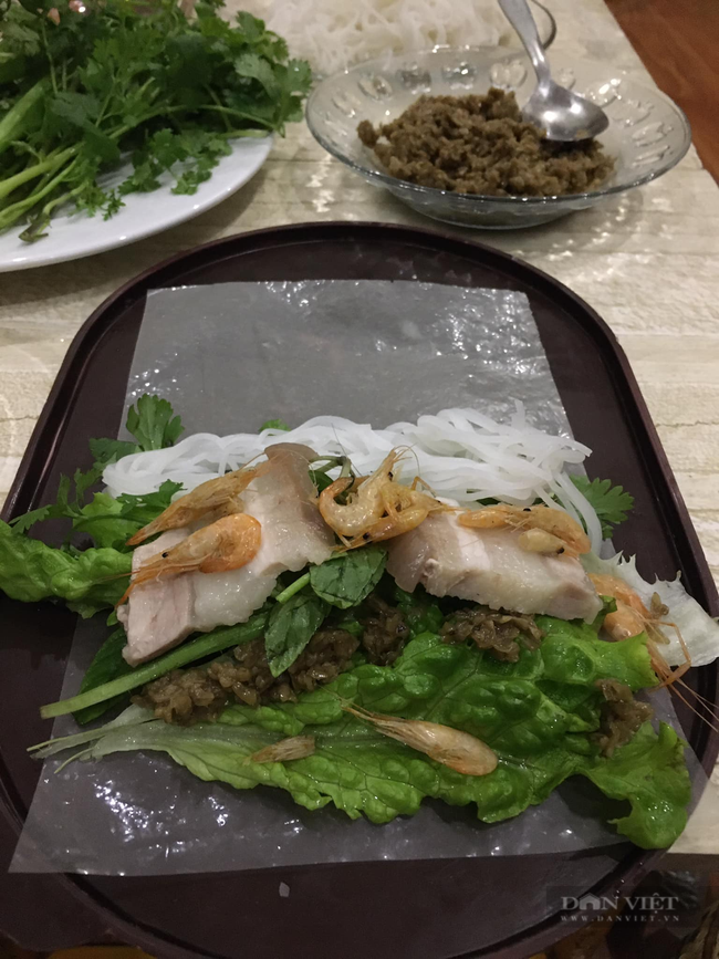 Muốn làm món bún cuốn tôm thịt ngon không thể thiếu nguyên liệu này - Ảnh 2. Muốn làm món bún cuốn tôm thịt ngon không thể thiếu nguyên liệu này - Ảnh 2.