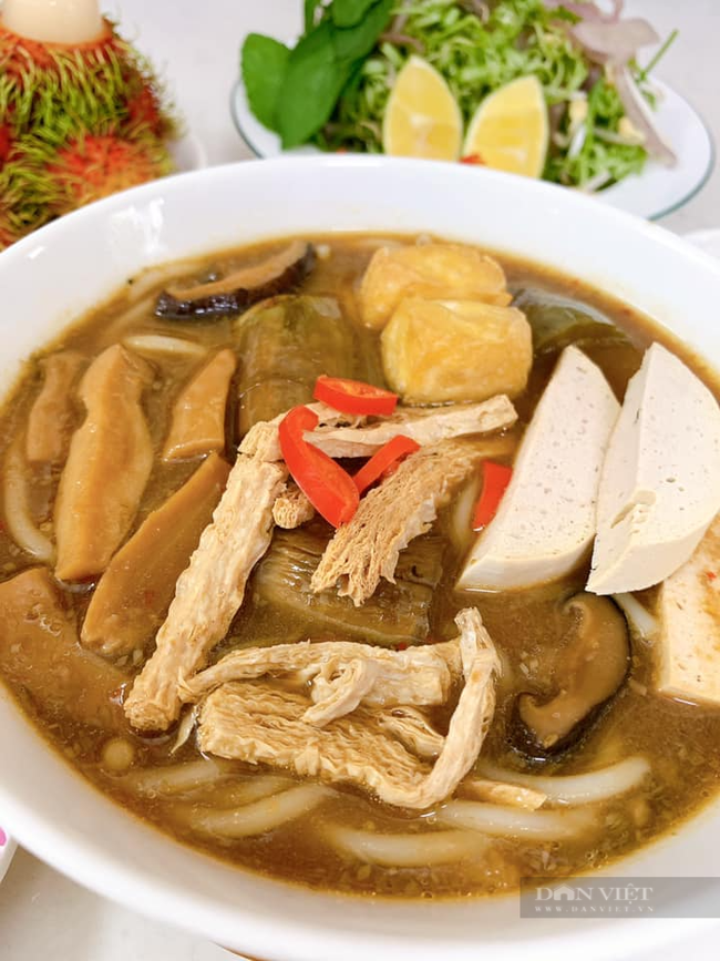 Mách bạn cách làm món bún mắm chay thơm ngon, hấp dẫn - Ảnh 5. Mách bạn cách làm món bún mắm chay thơm ngon, hấp dẫn - Ảnh 5.