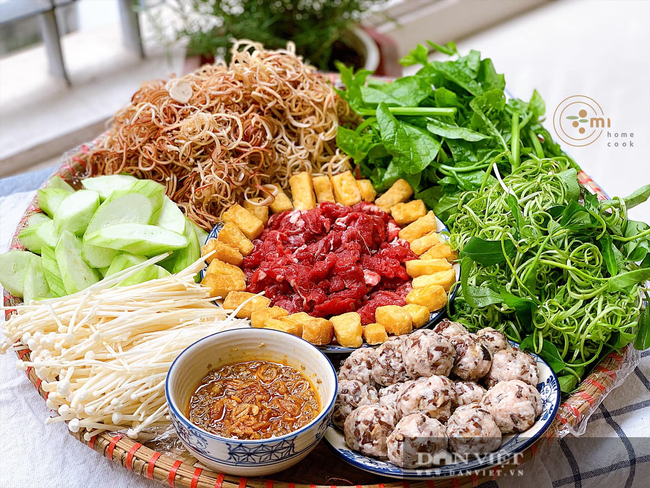 Lẩu riêu cua bắp bò cho ngày hè nóng bức - Ảnh 1. Lẩu riêu cua bắp bò cho ngày hè nóng bức - Ảnh 1.