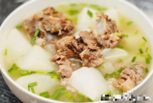 Hầm xương sườn muốn thơm, mềm cần - Ảnh 2. Hầm xương sườn muốn thơm, mềm cần - Ảnh 2.