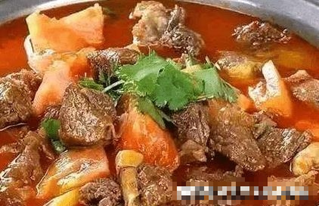 Dùng loại nước này hầm thịt bò, bắc nồi ra là bạn "say" luôn, thịt bỏ thì mềm thơm nức - Ảnh 3. Dùng loại nước này hầm thịt bò, bắc nồi ra là bạn "say" luôn, thịt bỏ thì mềm thơm nức - Ảnh 3.
