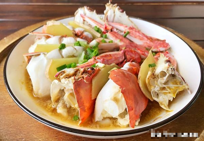 Hấp ghẹ đừng chỉ cho gừng, thêm loại nước này đảm bảo ghẹ mềm và tươi hơn - Ảnh 2. Hấp ghẹ đừng chỉ cho gừng, thêm loại nước này đảm bảo ghẹ mềm và tươi hơn - Ảnh 2.