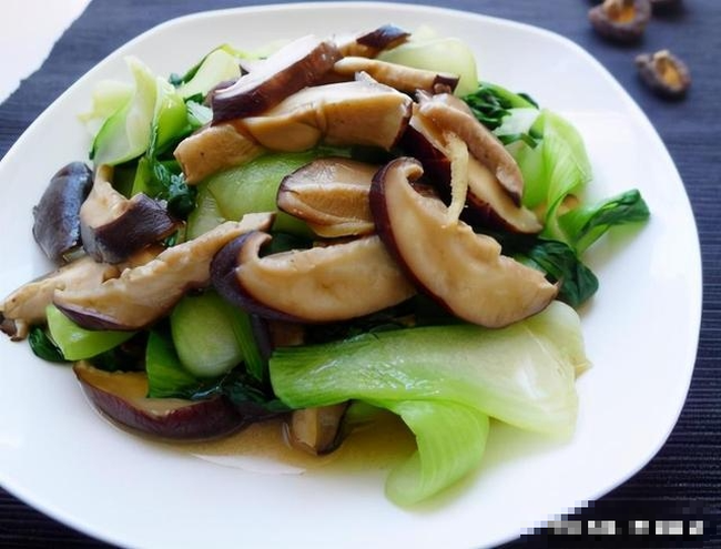 Xào rau - Ảnh 1. Xào rau - Ảnh 1.