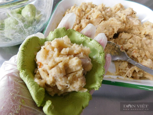 Trổ tài làm Xôi khúc không cần lá rau khúc - Ảnh 6. Trổ tài làm Xôi khúc không cần lá rau khúc - Ảnh 6.