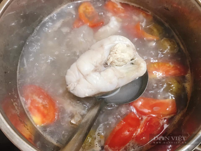Nấu canh cá theo cách này đảm bảo không tanh mà thanh ngọt - Ảnh 3. Nấu canh cá theo cách này đảm bảo không tanh mà thanh ngọt - Ảnh 3.