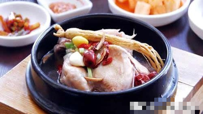 Hầm gà muốn thơm ngọt, nhanh dừ, không tanh nhất định không được cho 3 gia vị này - Ảnh 1.