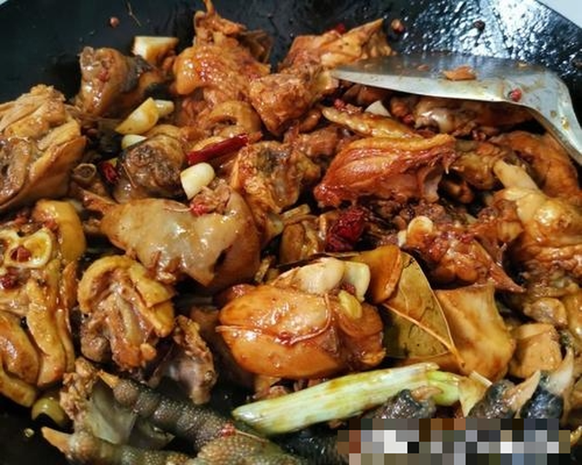 Hầm gà muốn thơm ngọt, nhanh dừ, không tanh nhất định không được cho 3 gia vị này - Ảnh 6.