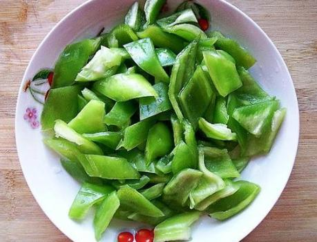 Xào thịt bò muốn mềm, ngon nhớ cho thêm 2 "gia vị" này khi ướp thịt - Ảnh 4. Xào thịt bò muốn mềm, ngon nhớ cho thêm 2 "gia vị" này khi ướp thịt - Ảnh 4.