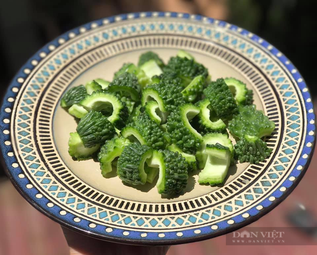 Gợi ý 4 món ăn ngon mà lạ từ mướp đắng - Ảnh 5.