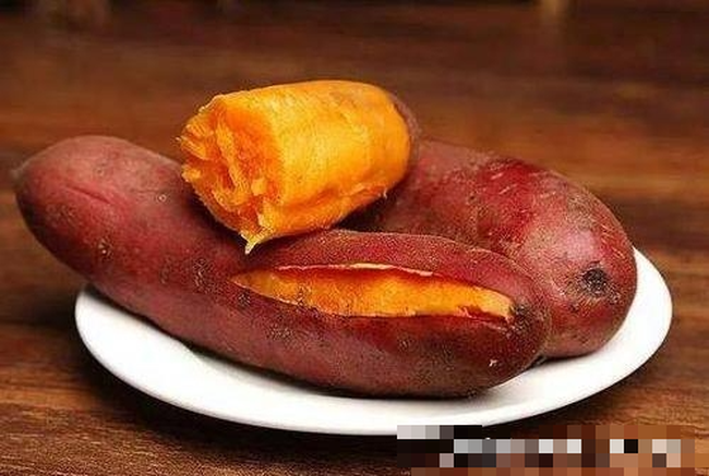 Hấp khoai lang chỉ cần cho thẳng vào nồi. Sai, bảo sao khoai không ngọt, thơm - Ảnh 6. Hấp khoai lang chỉ cần cho thẳng vào nồi. Sai, bảo sao khoai không ngọt, thơm - Ảnh 6.