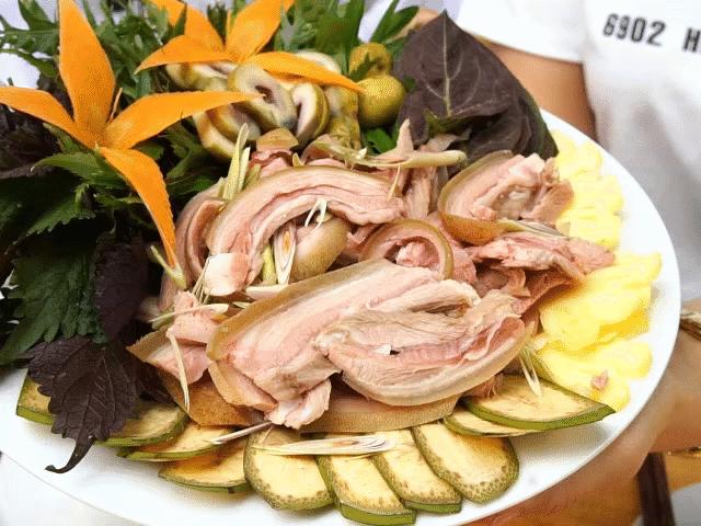 Gây thương nhớ với thịt dê ủ trấu ngon không tưởng
