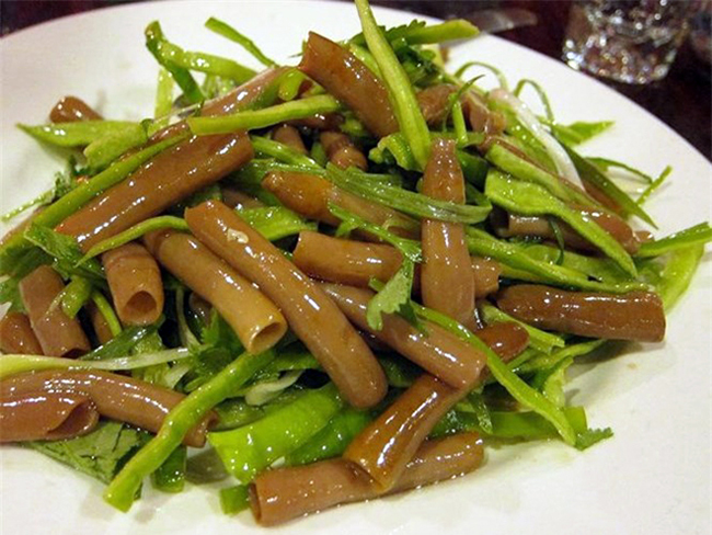 phat hoang voi nhung mon an nghe ten la nguong, nhin la do mat hinh anh 3