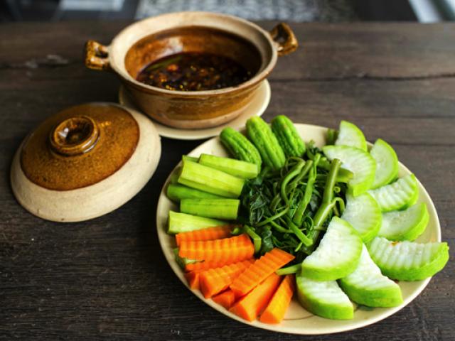 Tuyệt chiêu luộc rau củ luôn xanh, đẹp hoàn hảo