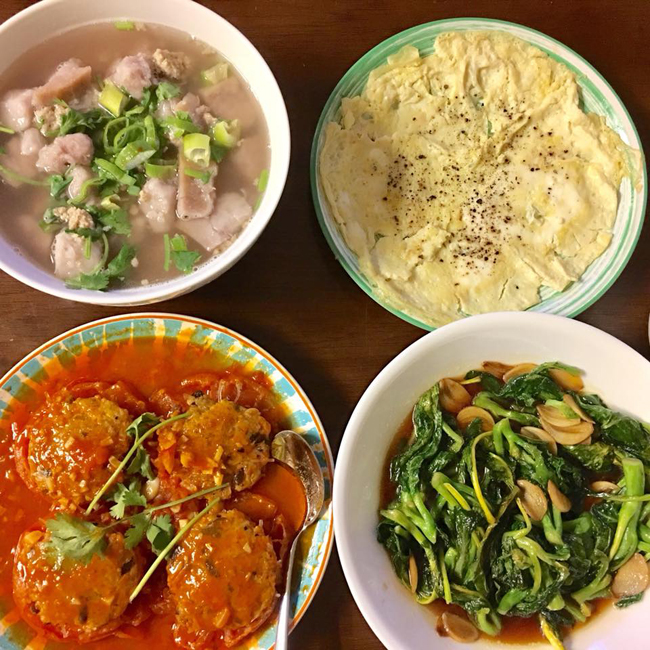 me viet xa xu khoe mam com toan mon viet ngon khong cuong noi hinh anh 20
