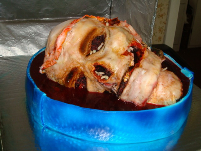 khoc khong thanh tieng voi nhung chiec banh halloween sieu kinh di hinh anh 13