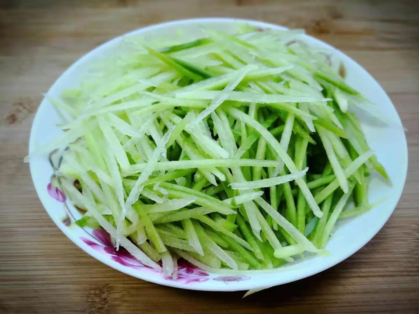 Loại củ bổ dưỡng hơn khoai môn đem nấu thành món ăn vừa ngon lại có tác dụng giảm ho, bổ tỳ!- Ảnh 7. Loại củ bổ dưỡng hơn khoai môn đem nấu thành món ăn vừa ngon lại có tác dụng giảm ho, bổ tỳ!- Ảnh 7.