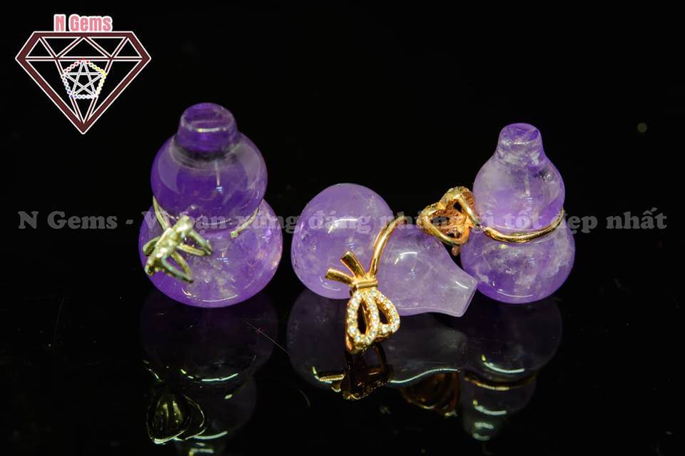 Những năng lượng tích cực của đá Thạch anh tím