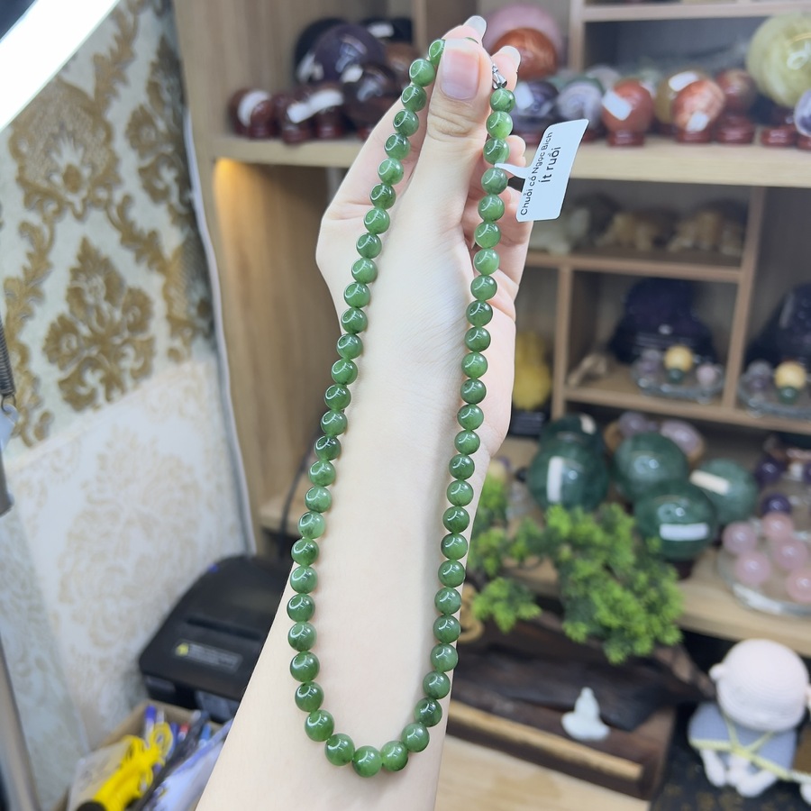 Ý nghĩa của chuỗi vòng cổ đá Ngọc Bích
