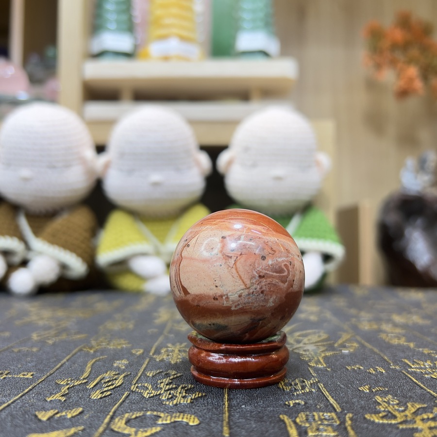 Quả Cầu Ngọc Bích (Jasper)